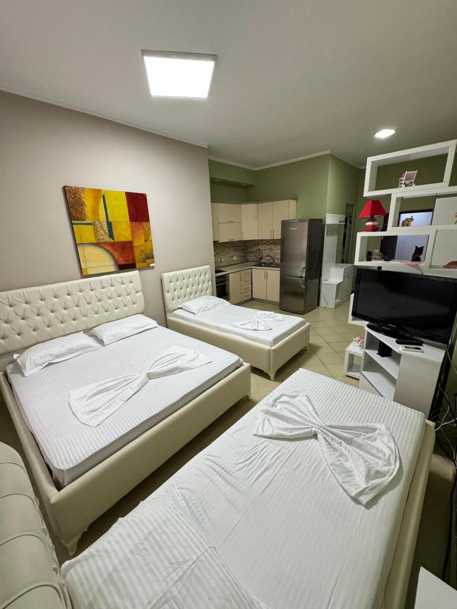 Solei Apartments Sarandë Exterior foto