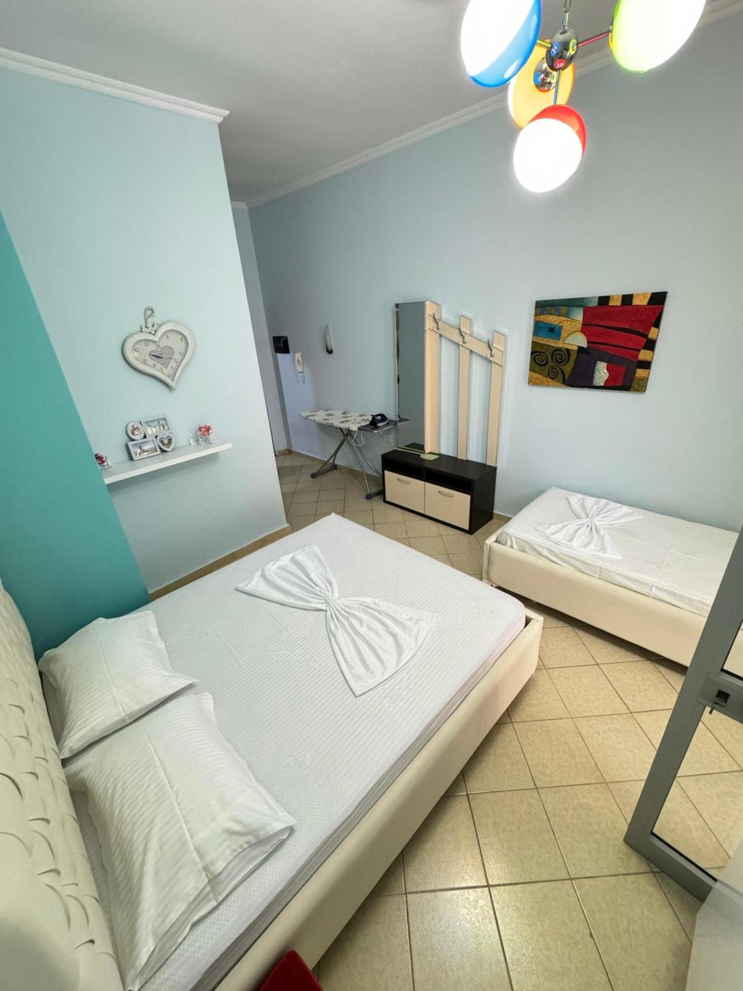 Solei Apartments Sarandë Exterior foto